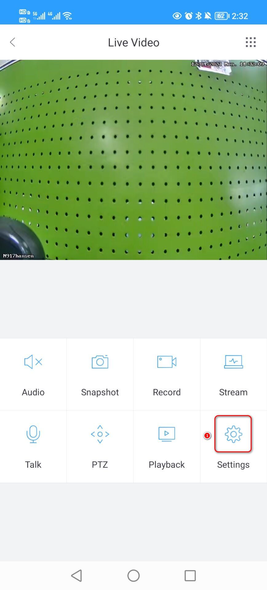 How to set a custom sound alarm for the IP Camera from CloudSEE Int'l Pro App?