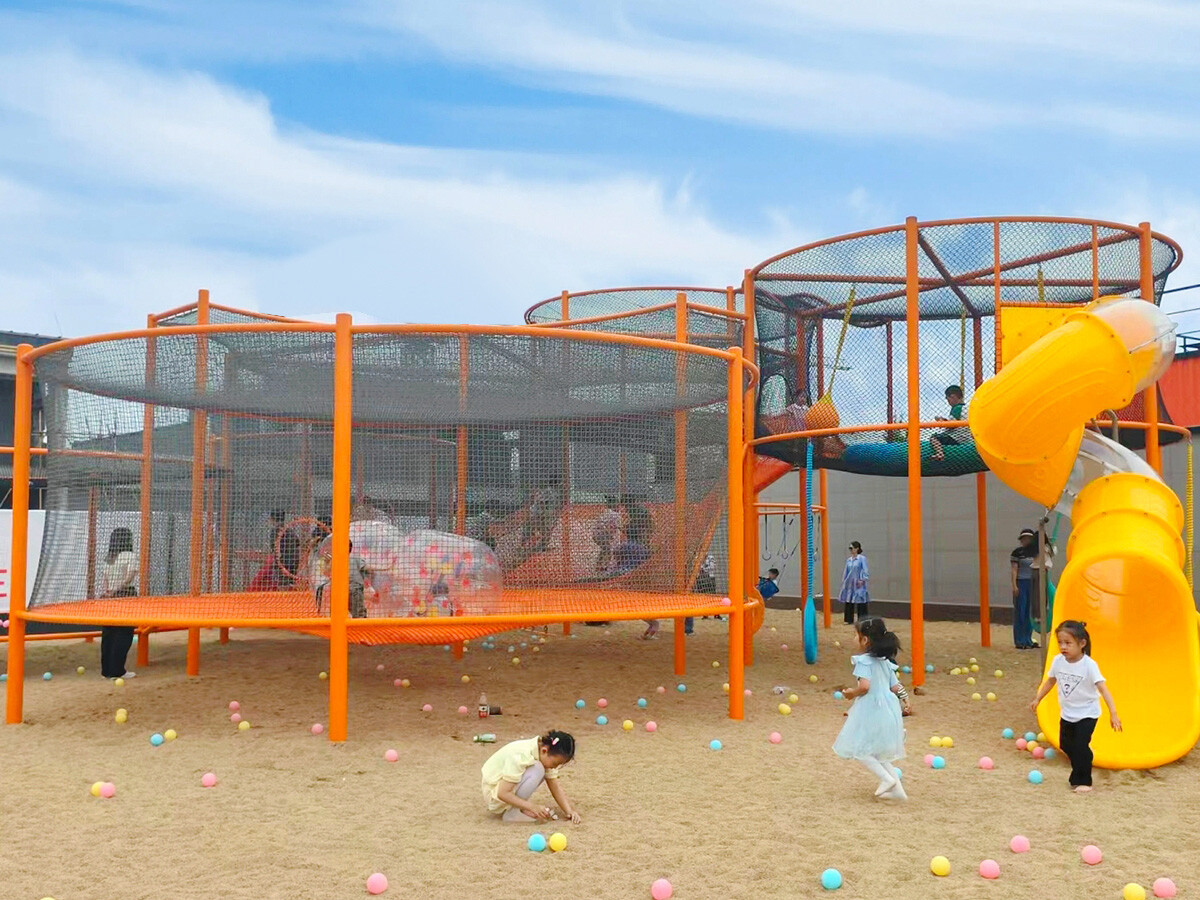 Yanji Longjing Rhyme Cultural Park Parent-Child Rope Net Paradise