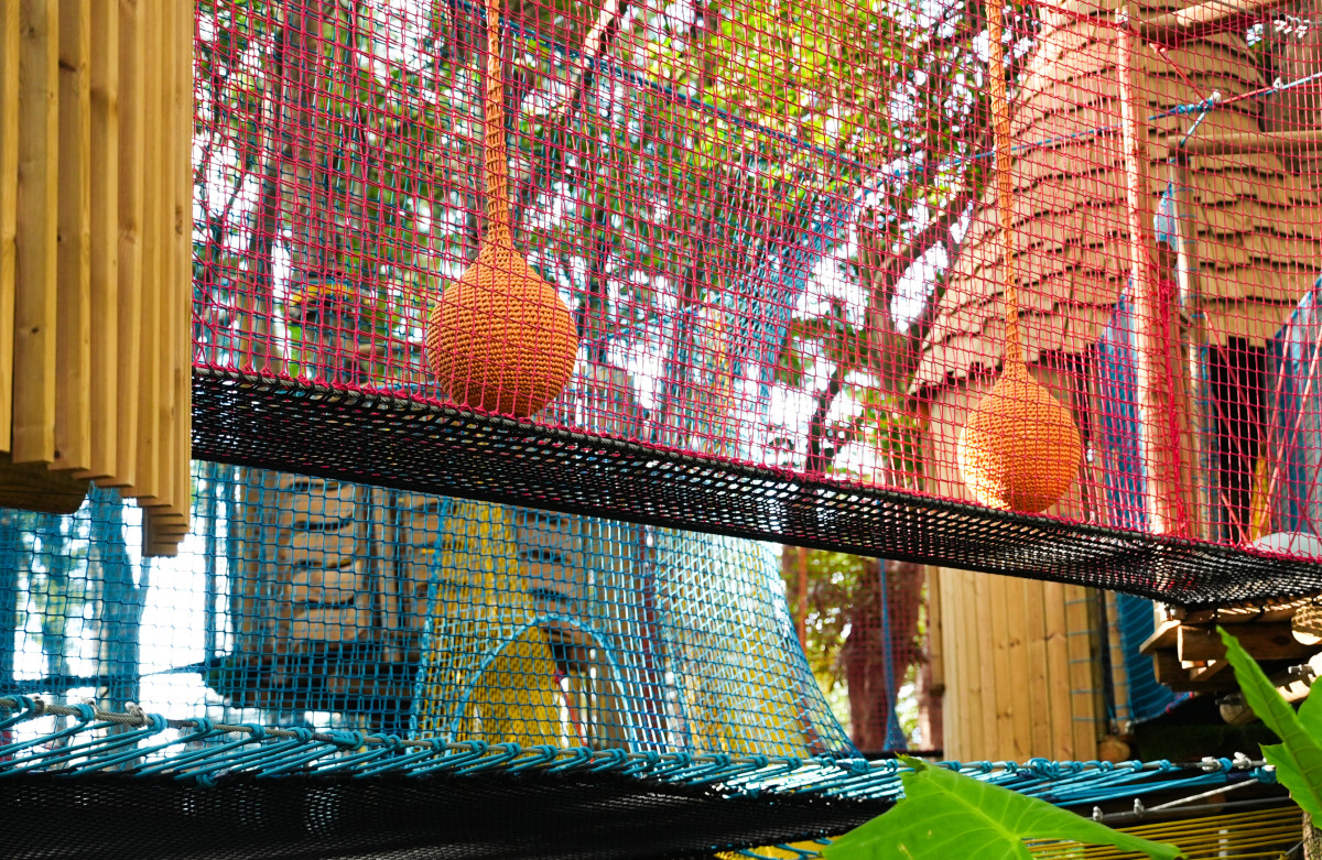 Love Island Rope Net Park