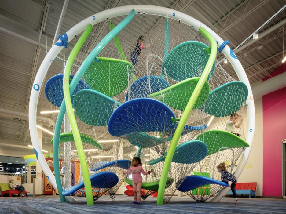 luckey-climbers-mixed-use-interactive-exhibit-playground Luckey Climber