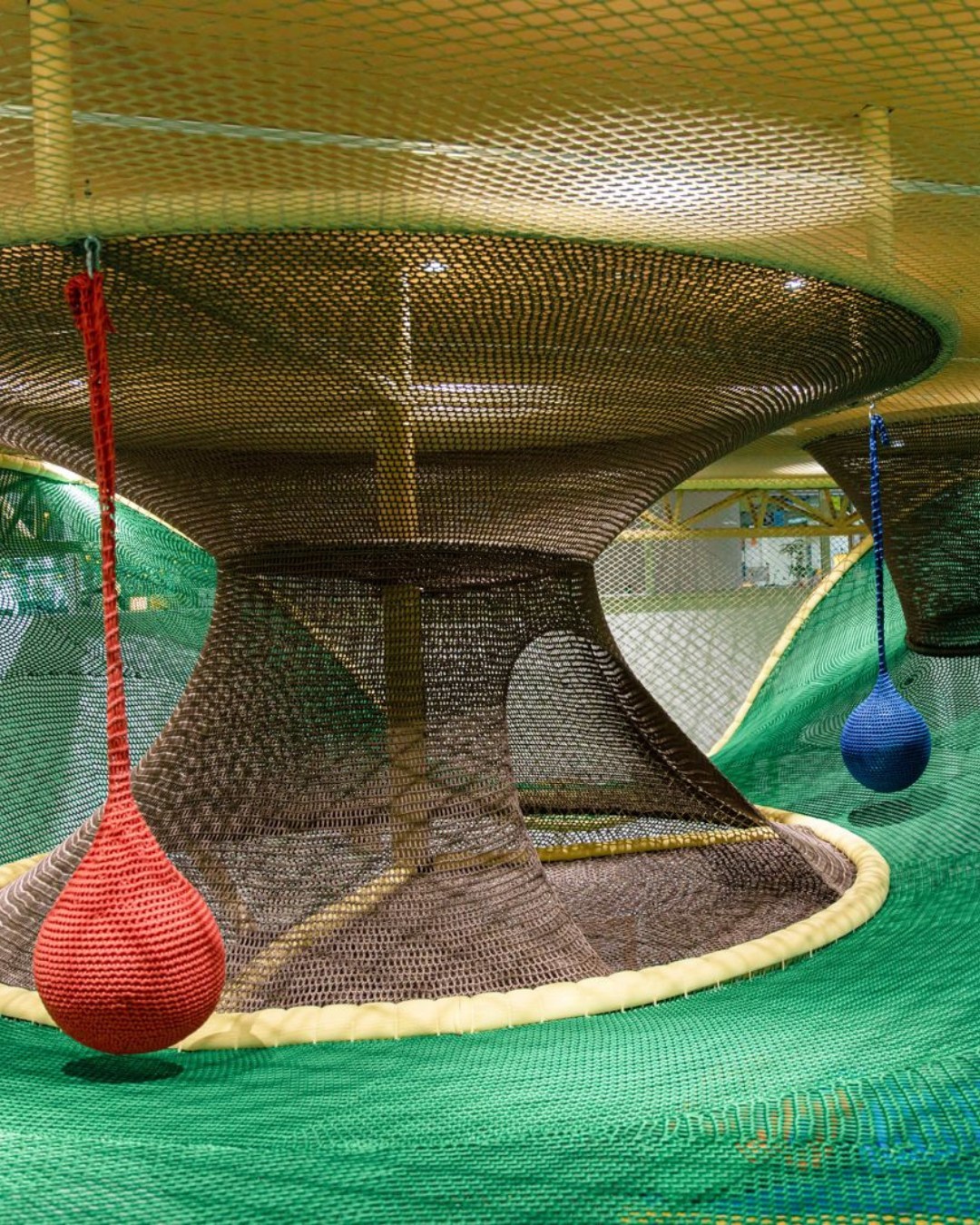 tree-canopy-rope-trampoline-multi-level-play Indonesia Campus Rainbow Tree Rope Climbing Net Project