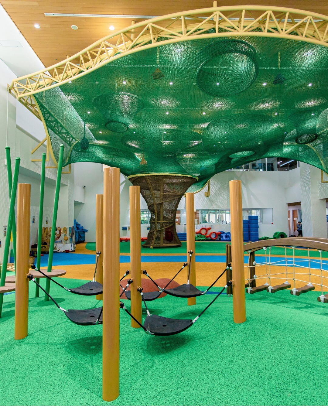 hanging-rope-balls-tree-canopy-balance-play Indonesia Campus Rainbow Tree Rope Climbing Net Project