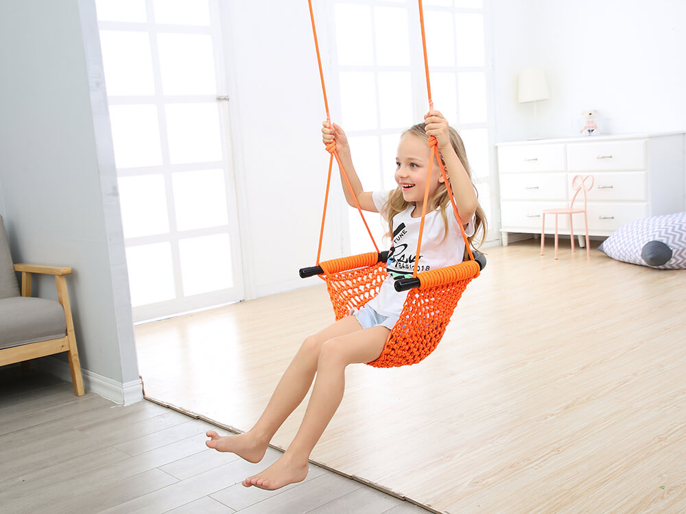 U-shaped swing