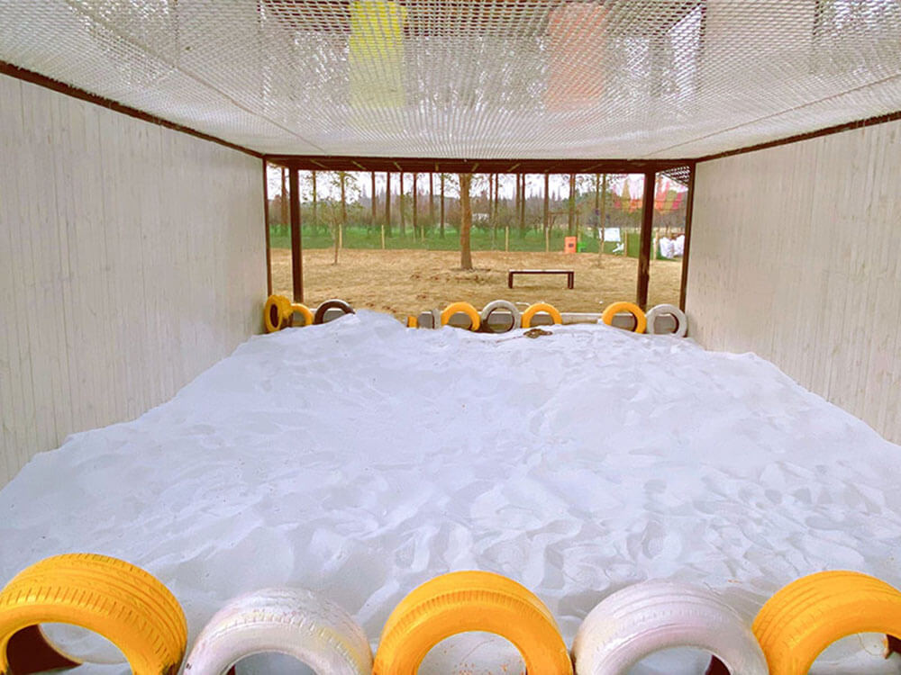 Changshu Jiangxiang Ecological Park Climbing roof Theme Park