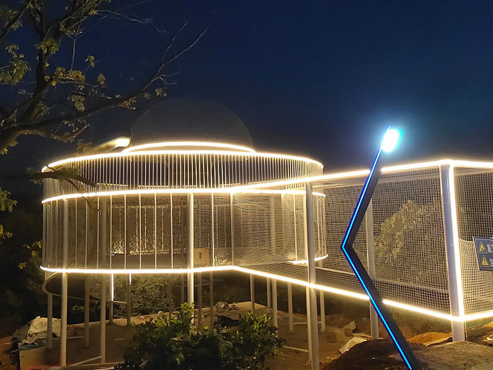 Yueyang Dongting Lake Town Planet Paradise view platform