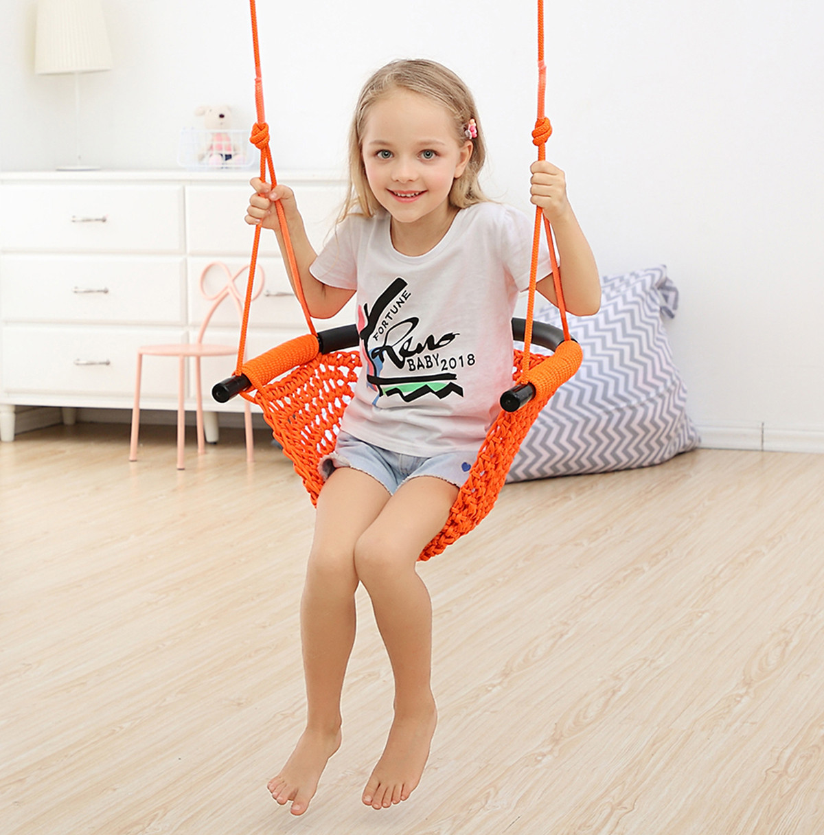 U-shaped swing