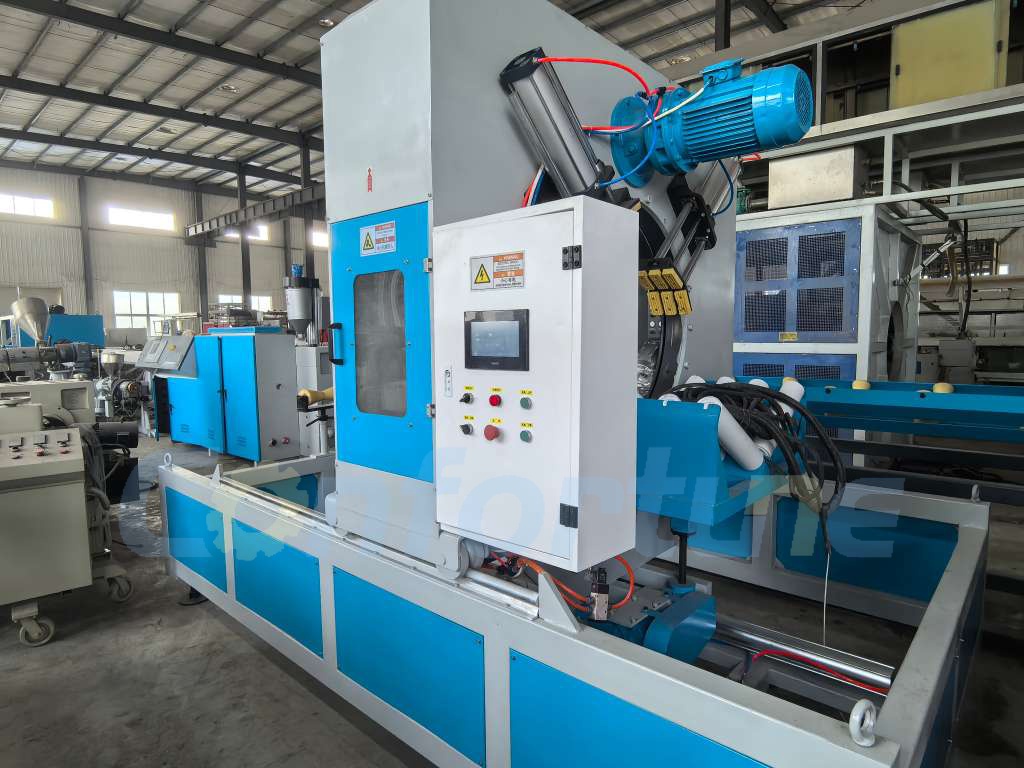 450–800mm 3-Layer Co-extrusion HDPE Pipe Production Line