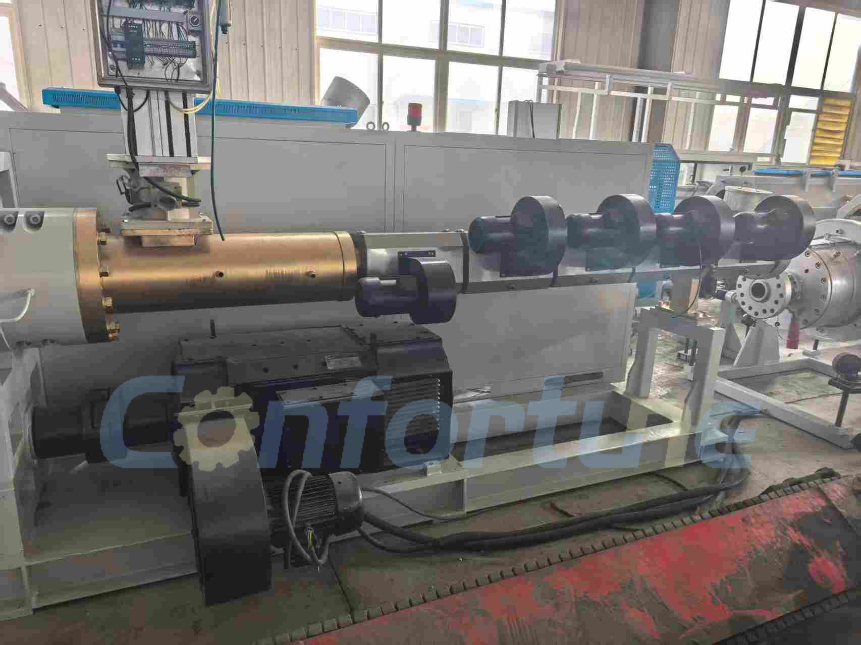 200–500mm 3-Layer Co-extrusion HDPE Pipe Production Line JWELL