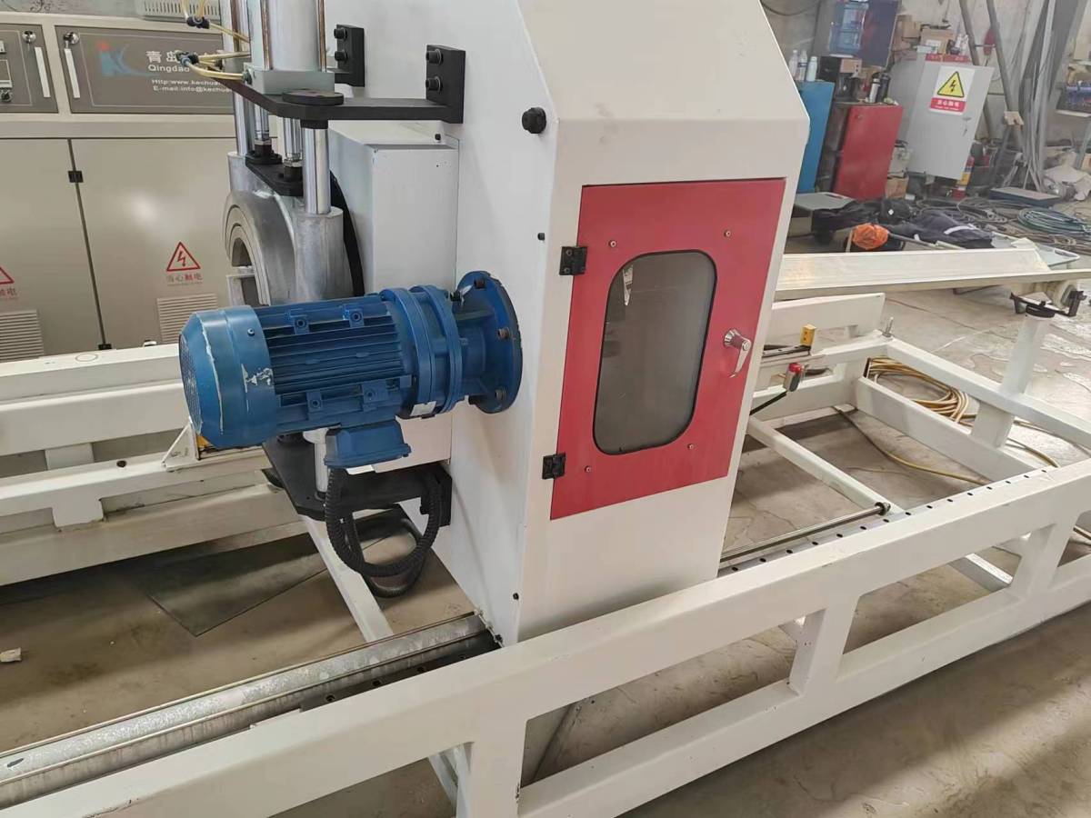 微信图片_20231113141322.jpg 110mm-315mmhigh-speed HDPE pipe equipment