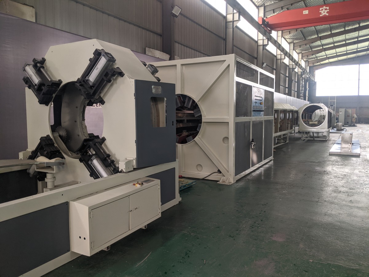 微信图片_20231123140318.jpg 500mm-1000mm HDPE production line