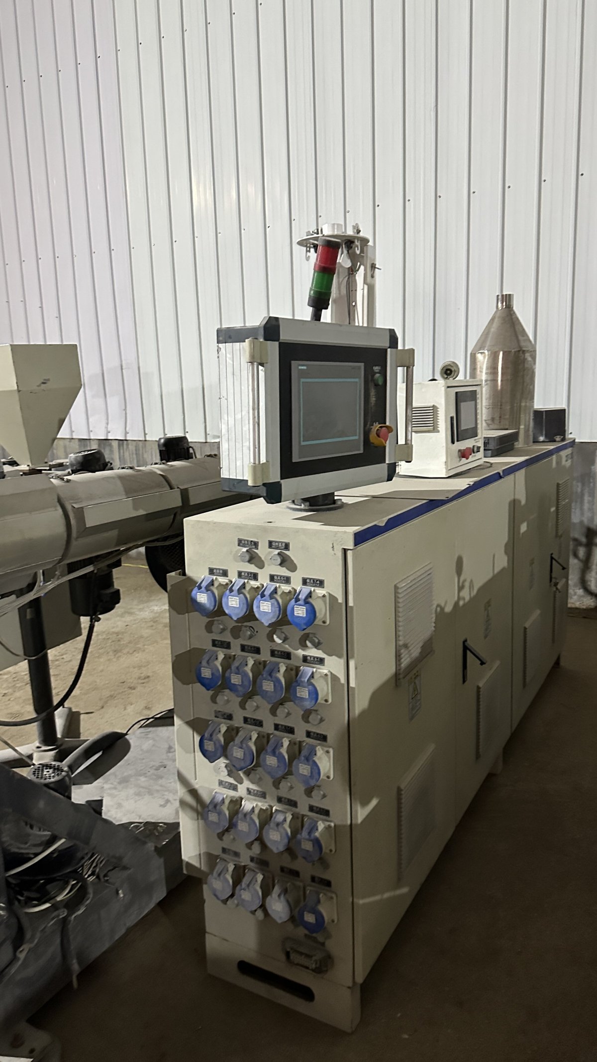65ba921b84d23fc101158f2f40f8375_proc.jpg 160mm-450mm hdpe pipe production line