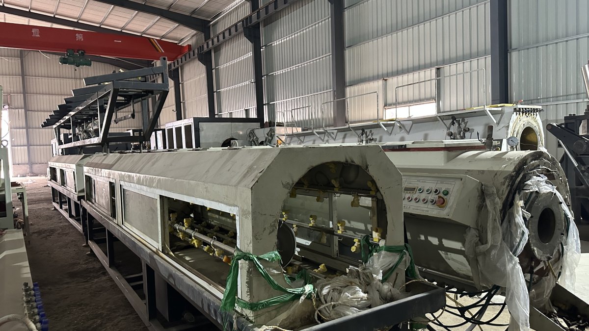 e93643a87462267f3990a5ca7f0b985_proc.jpg 160mm-450mm hdpe pipe production line