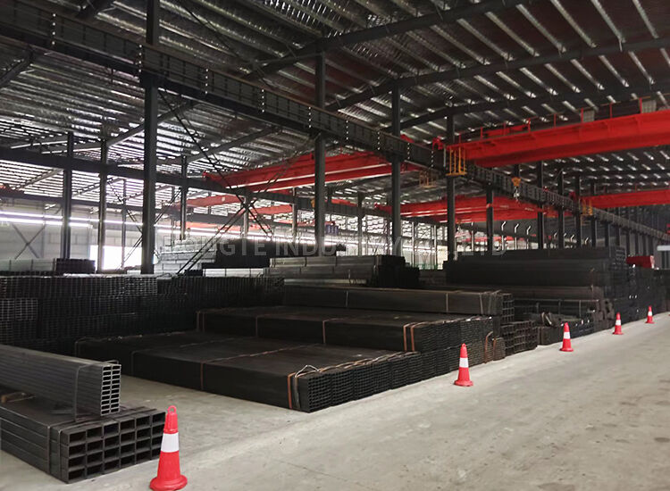 Low Price A36 Square steel tube