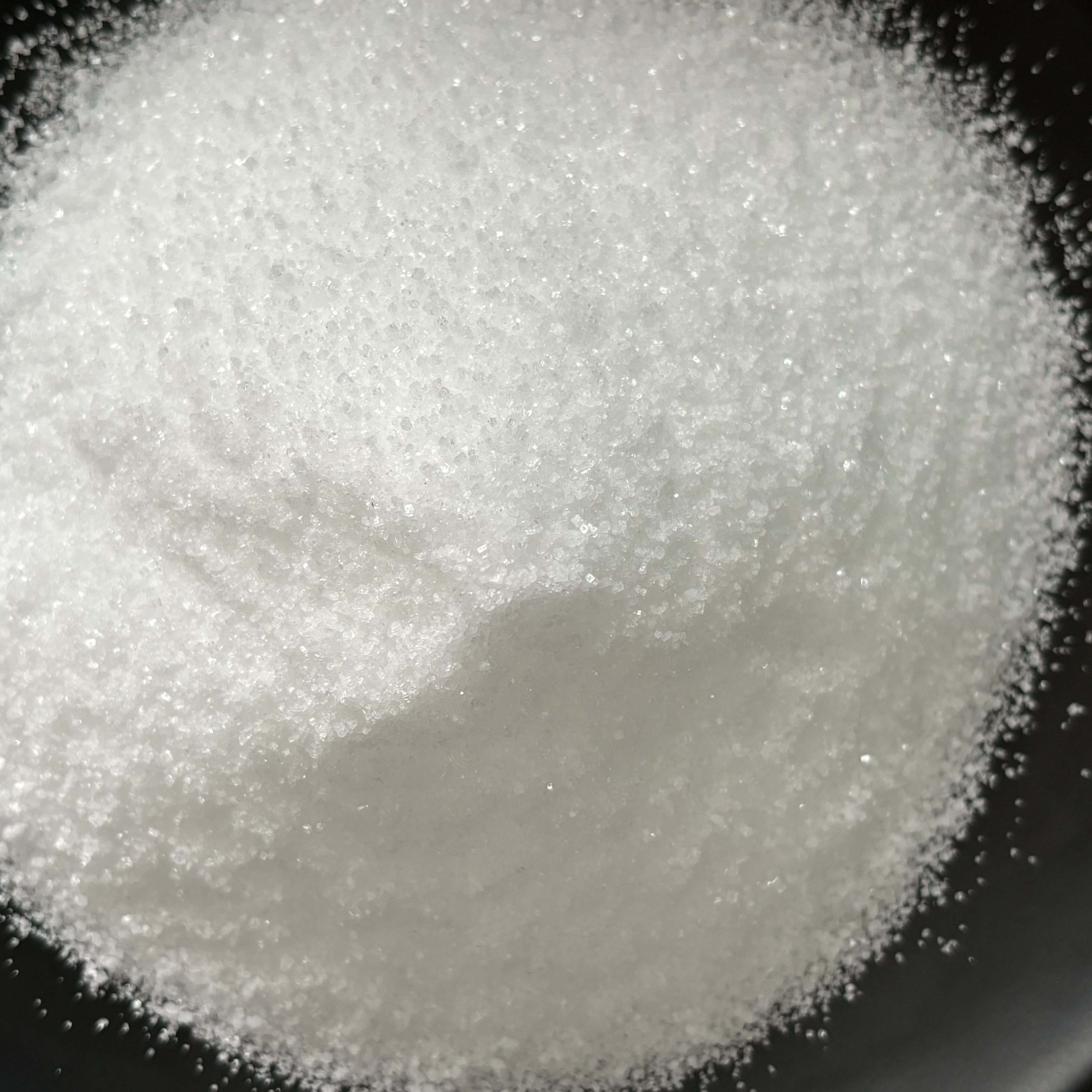 thiourea (NH2)2CO