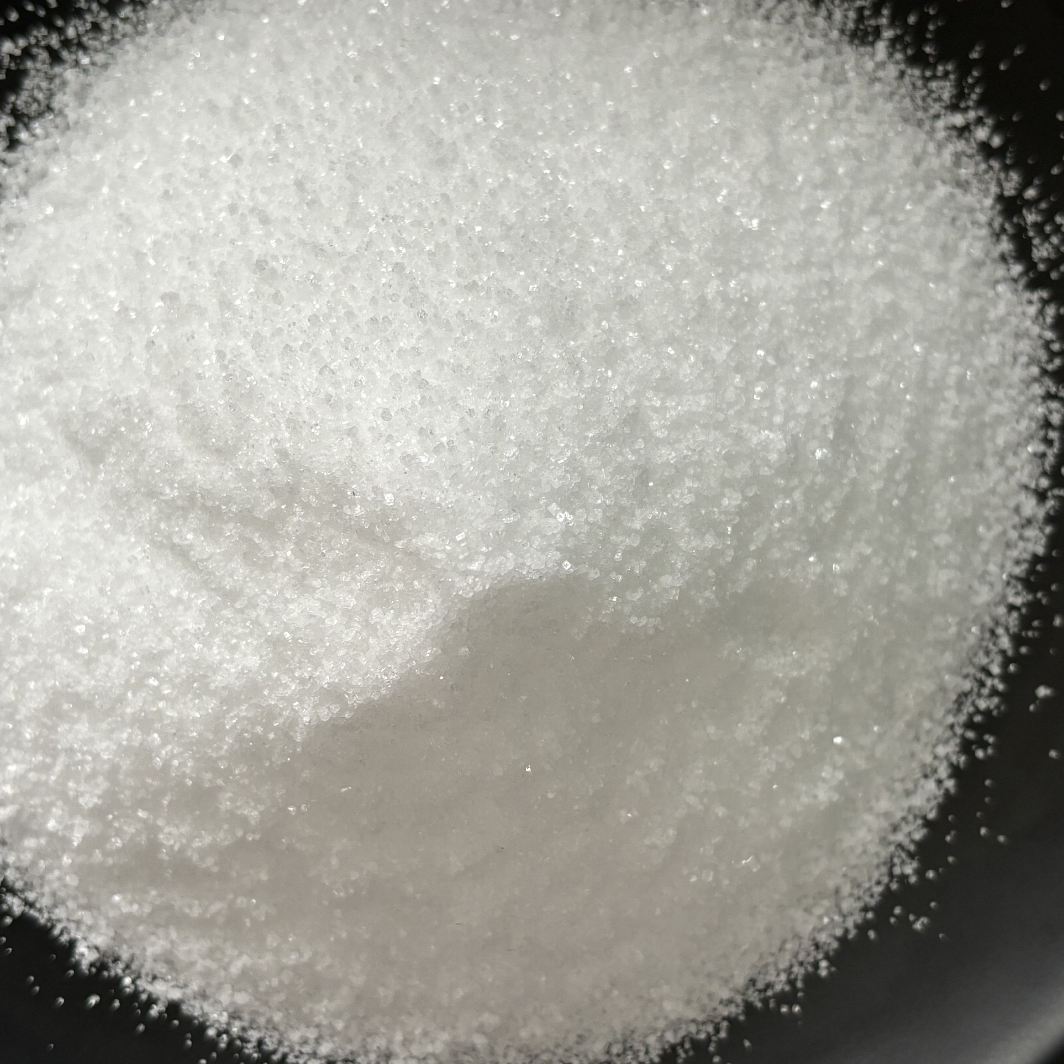 thiourea (NH2)2CO