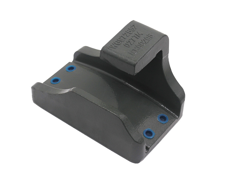 Steel plate seat (right)