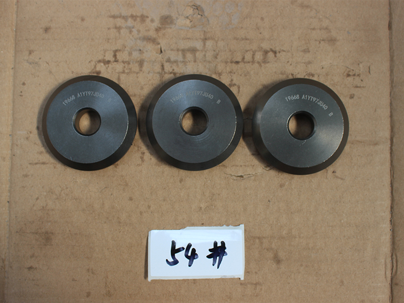Intermediate shaft bearing baffle