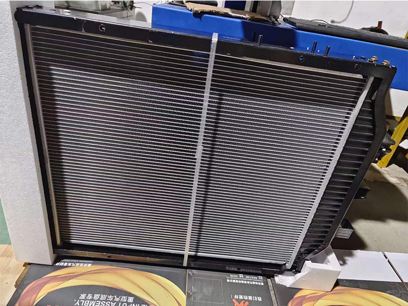 Radiator 1300-96904