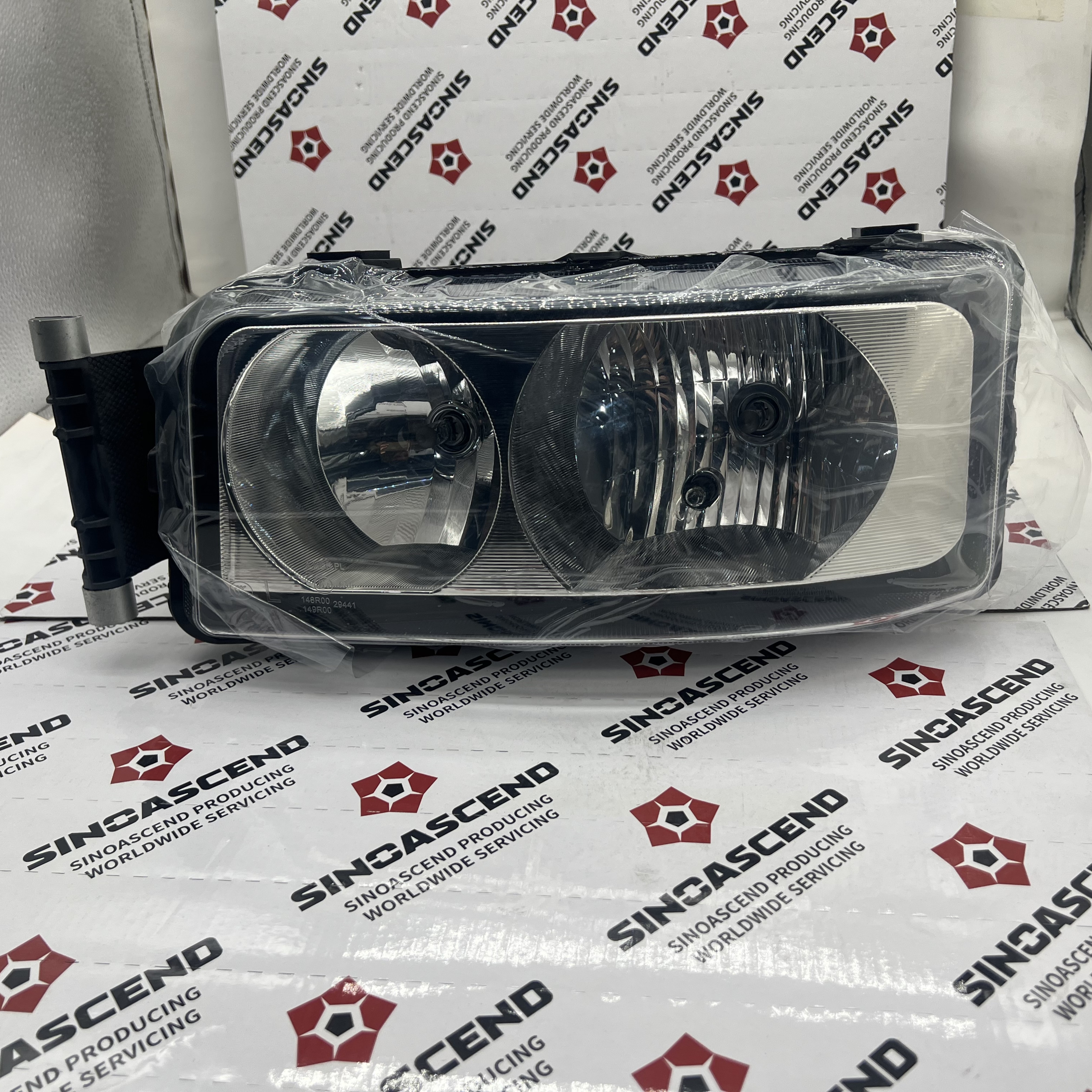 Left headlight