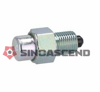1324.207.035	Plug-in high and low switch