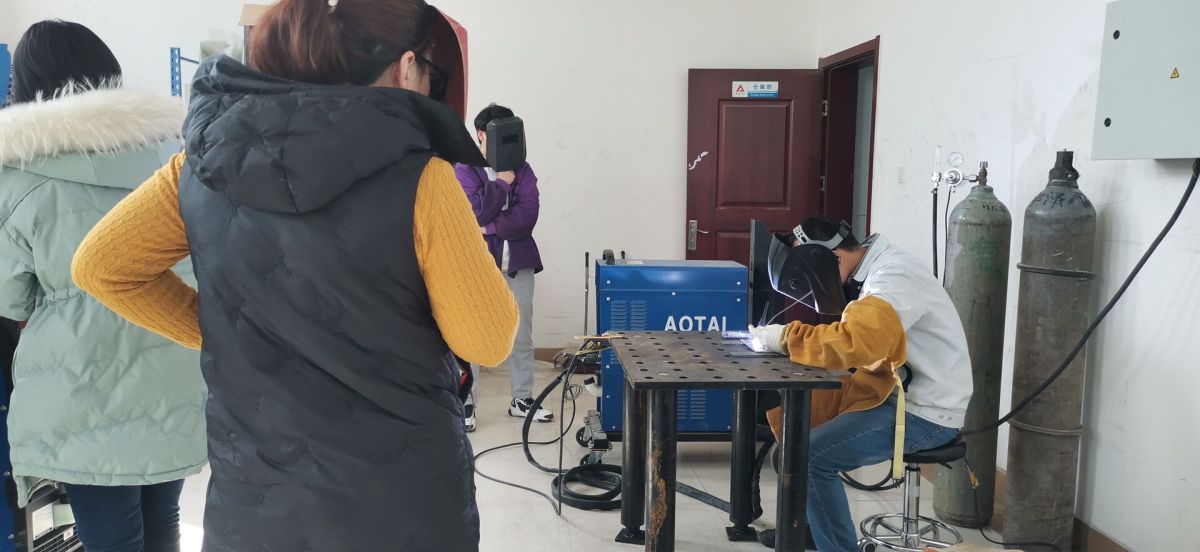 Теплое приветствие новым членам семьи Aotai Overseas