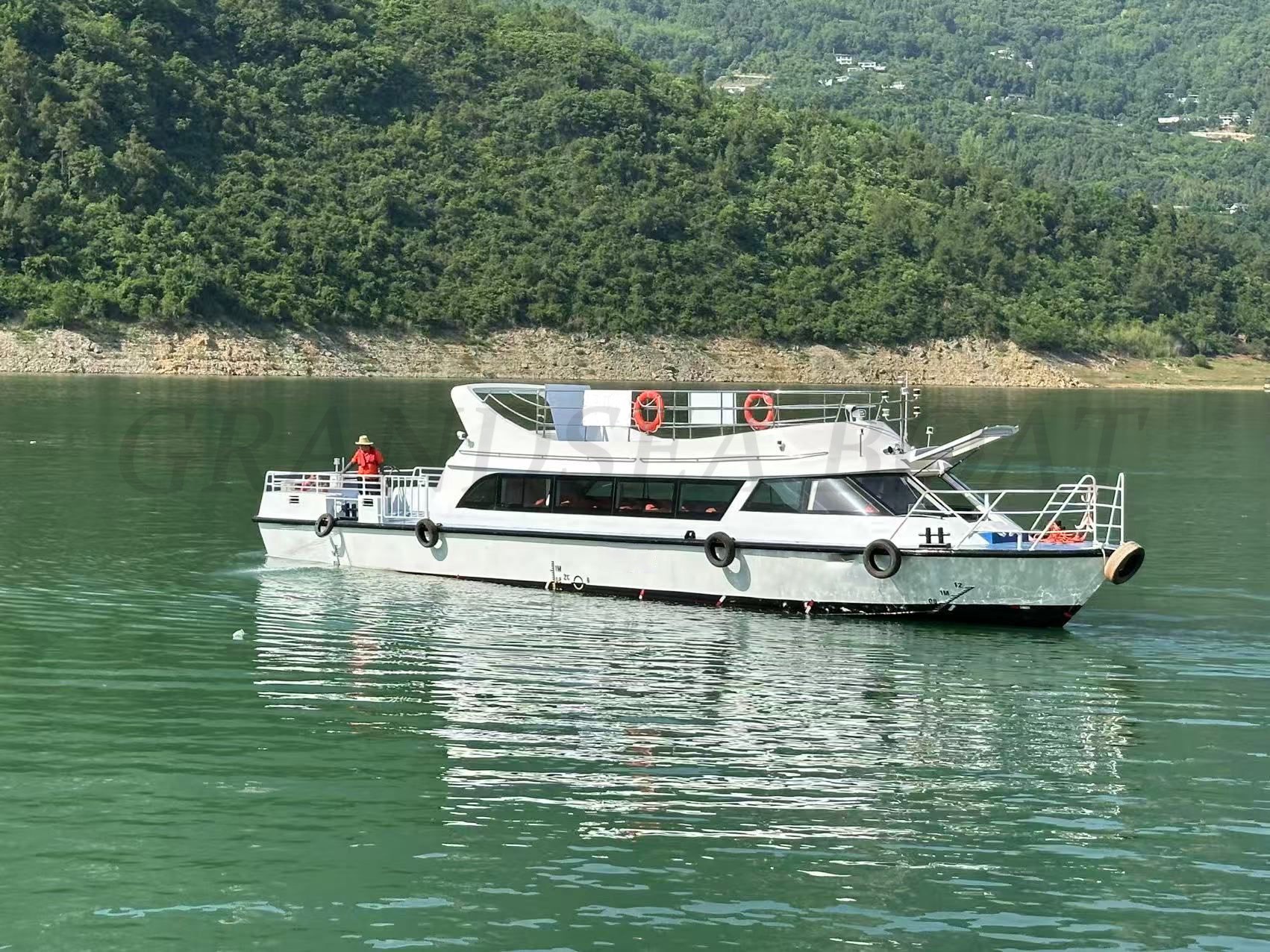 Bateau en aluminium Grandsea 18.8m/65ft pour 50 passagers, bateau de lac