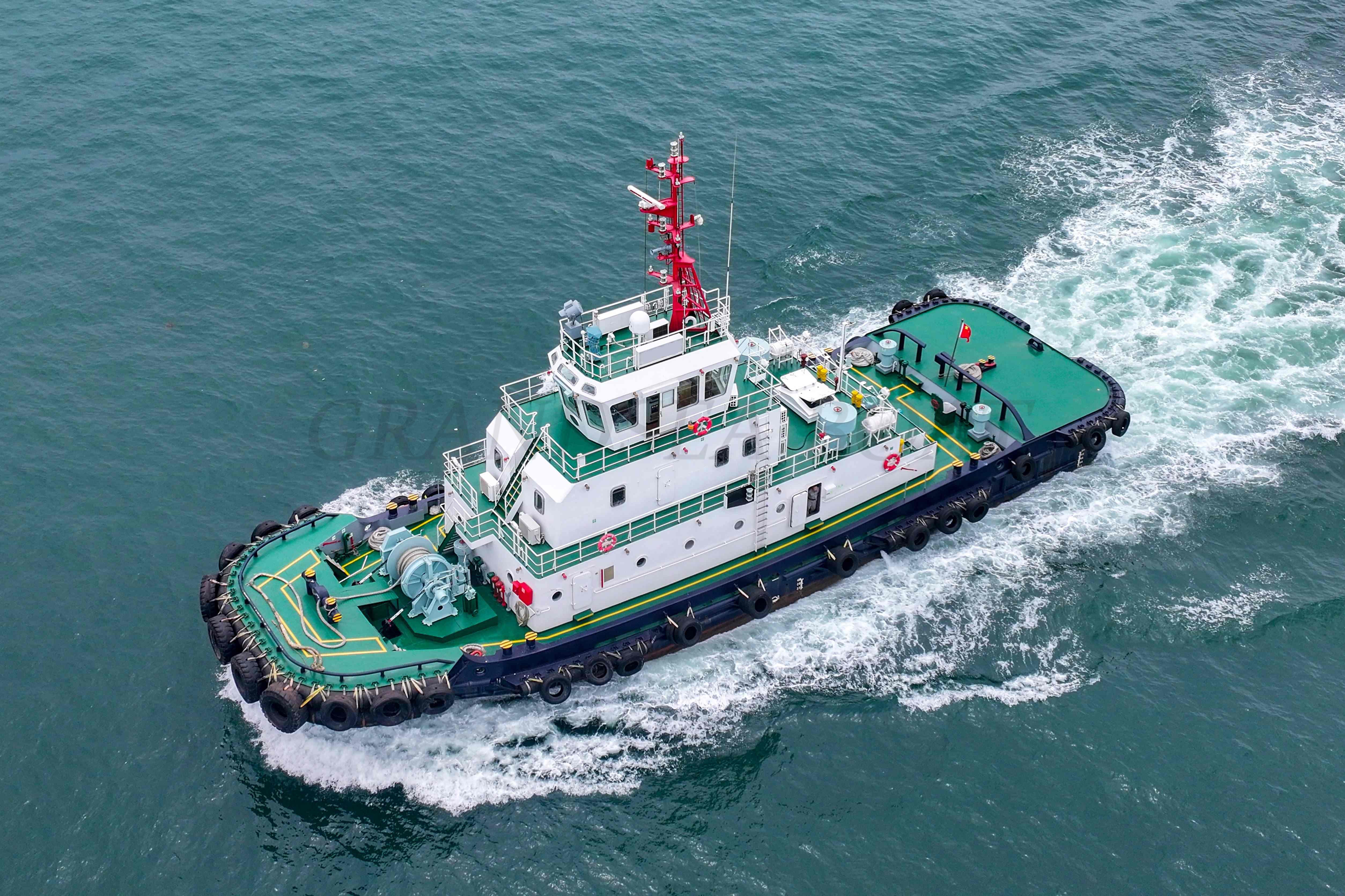 Remorqueur polyvalent ASD Grandsea de 38m et 4400hp à vendre