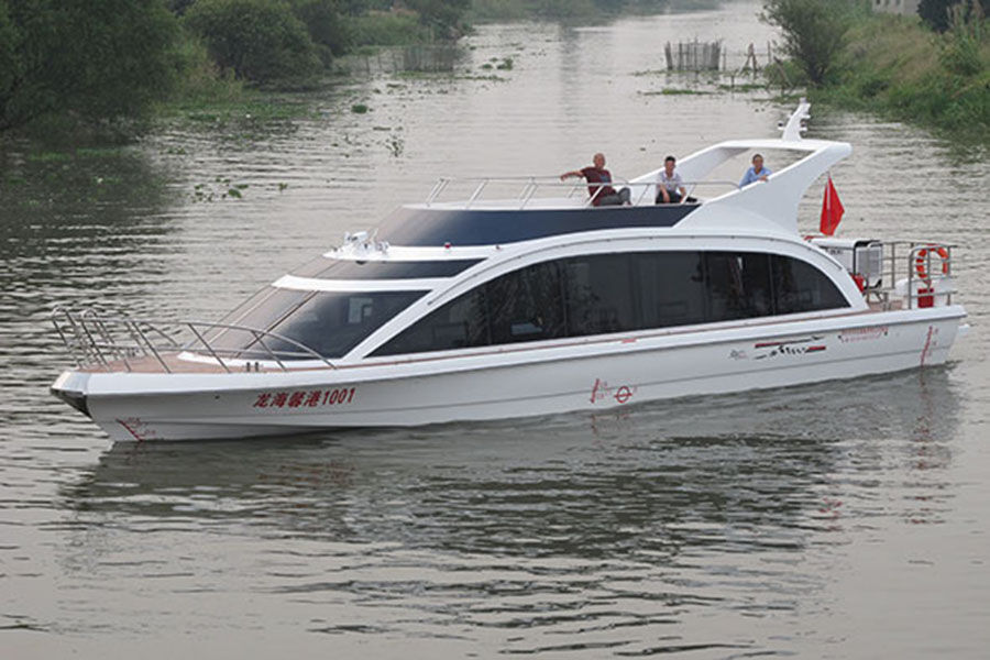 China 17m Fiberglass Dinner Cruise Restaurant 28 Passenger Boat for Sale