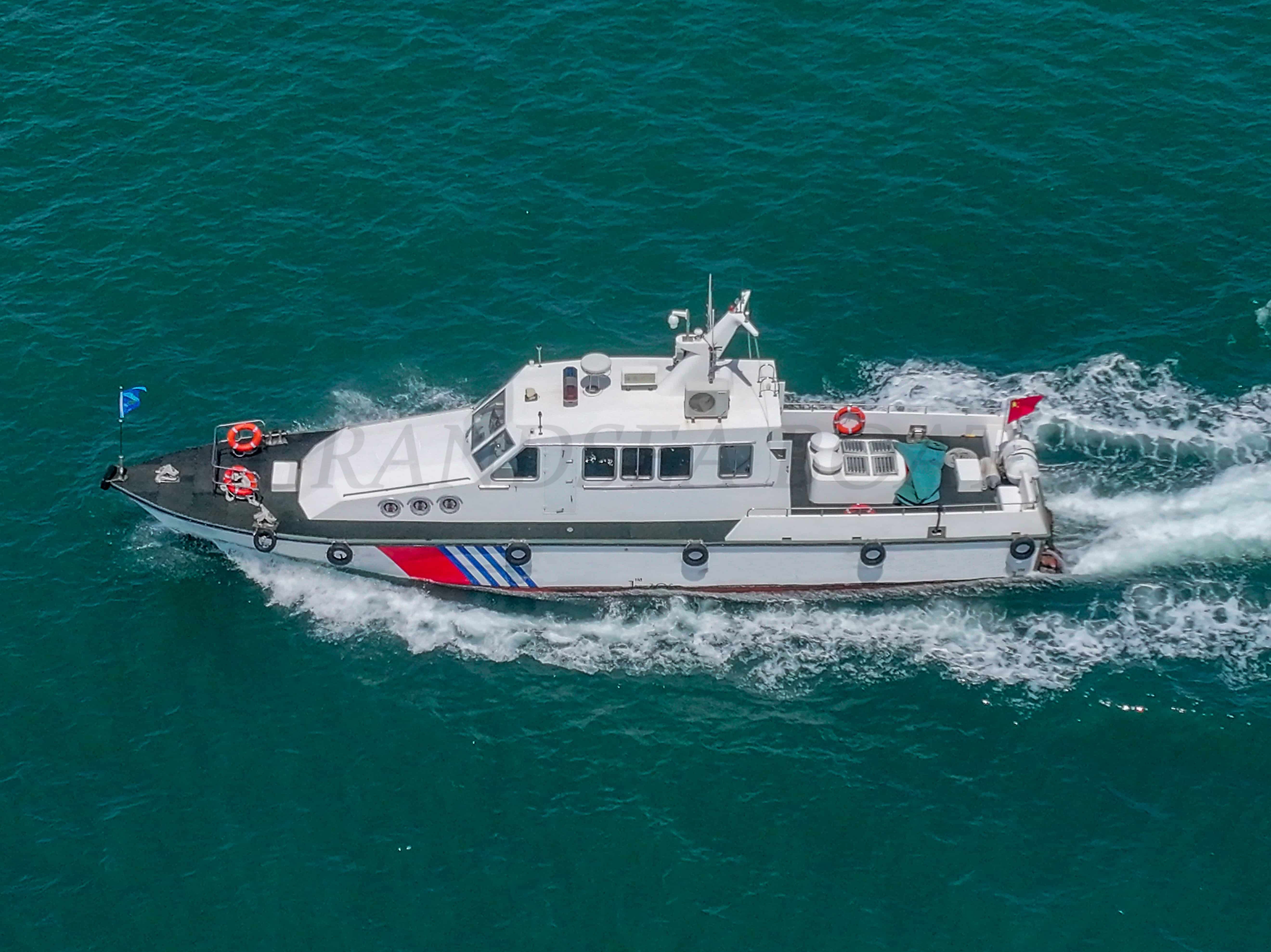 Grandsea 18m barco de pesca y patrulla policial de fibra de vidrio monocasco en venta