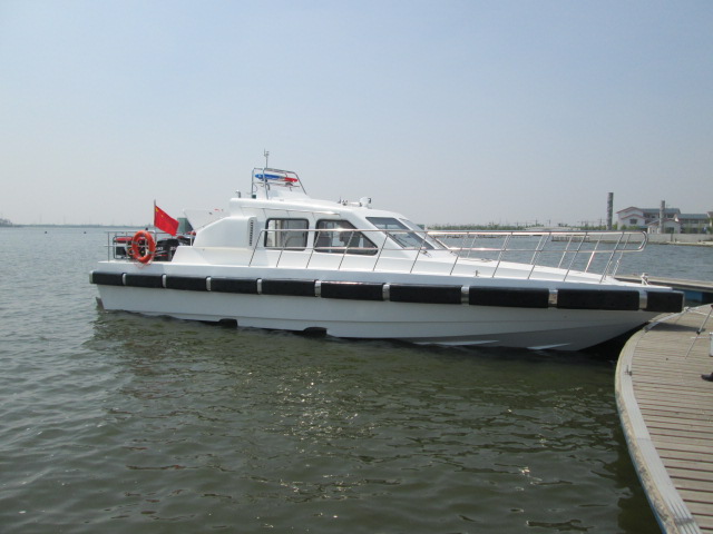 Grandsea 12m FRP Material Motor Fuera de Borda Patrullero En Venta