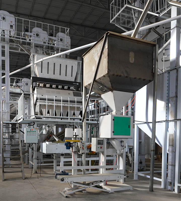 Línea de máquina descascarilladora de trigo sarraceno de 150-200kg/hour