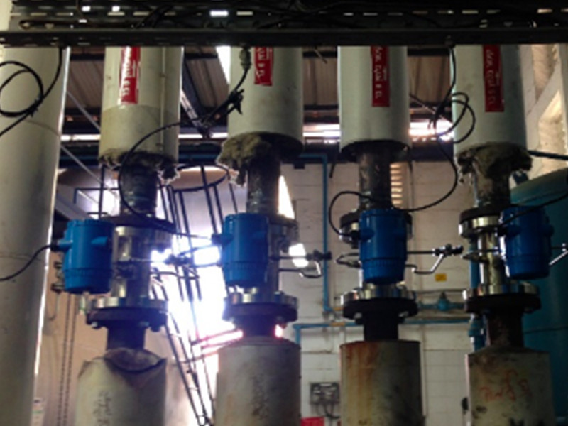 Vortex flowmeter
