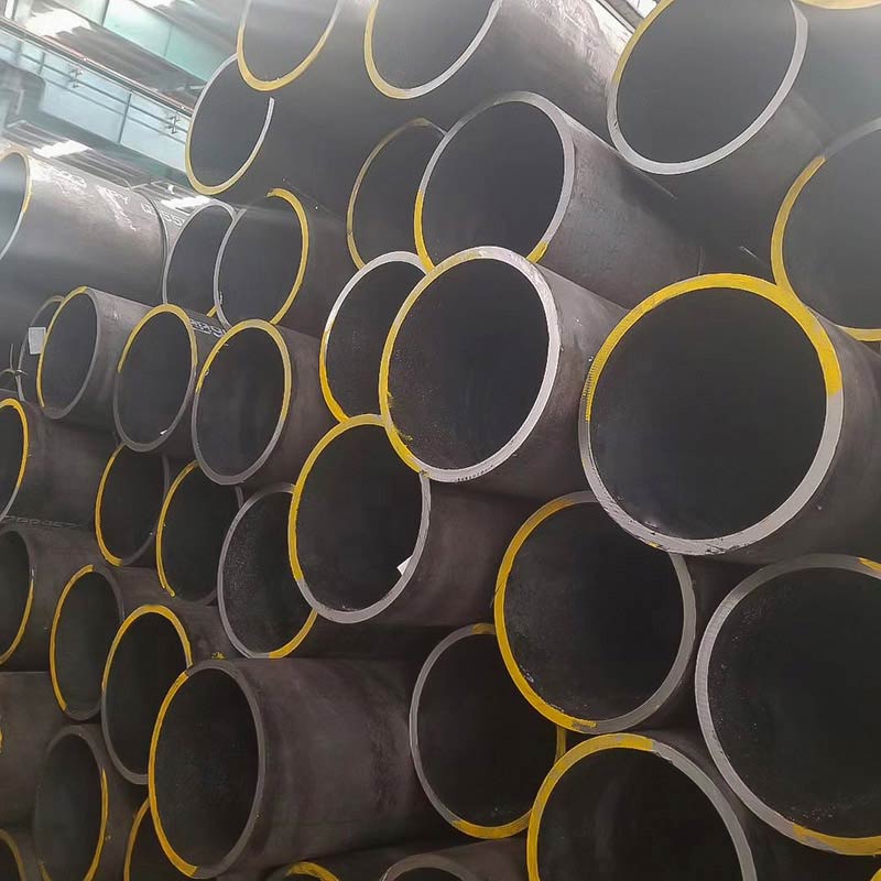 Steel pipe/tube