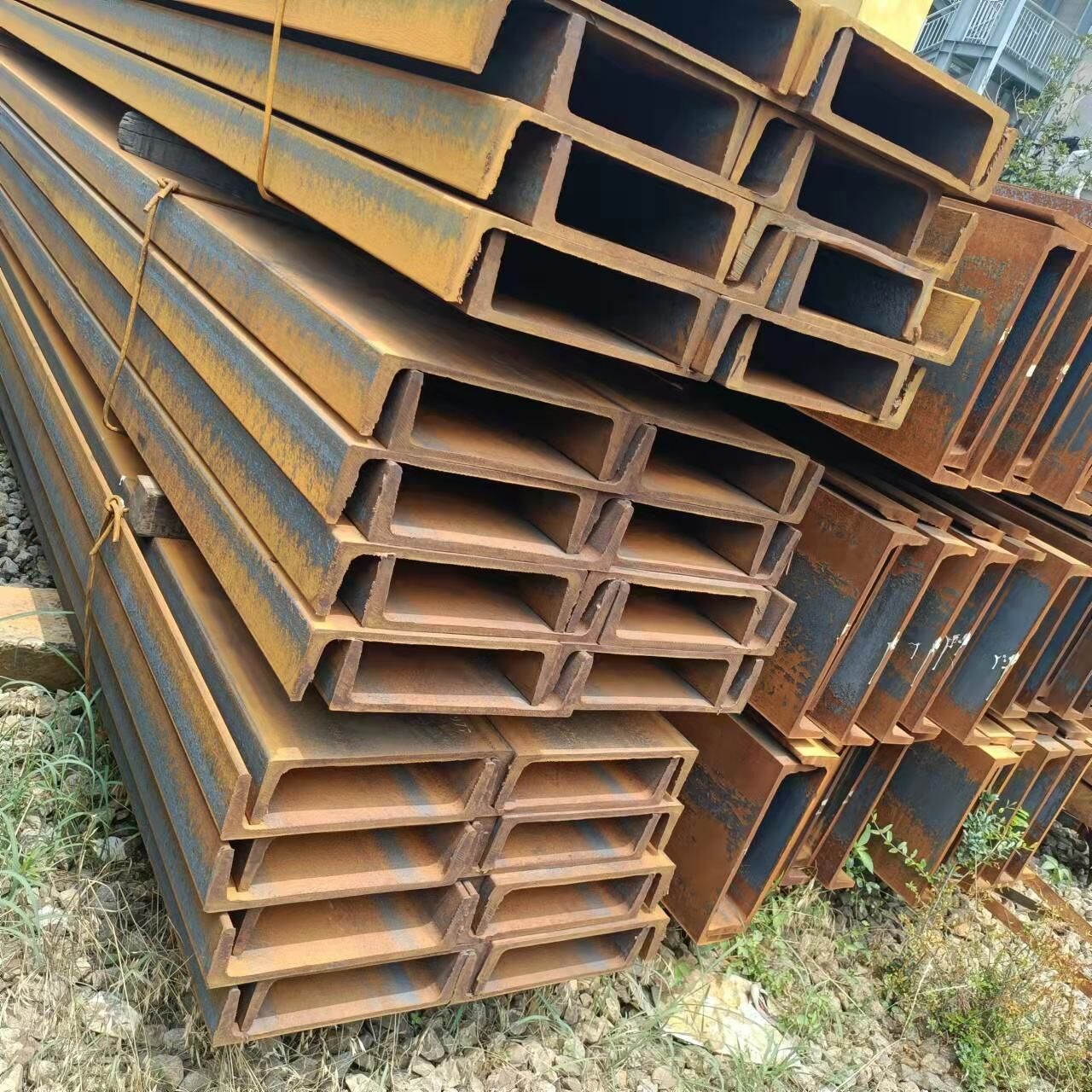 Channel steel