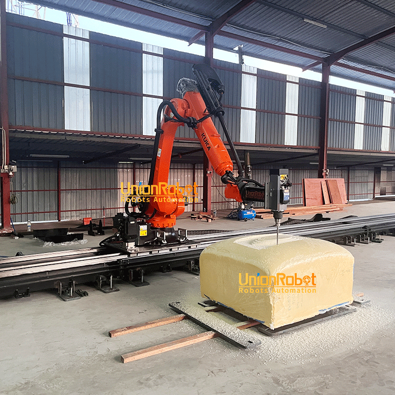 KR210 with 20 Gound Track
