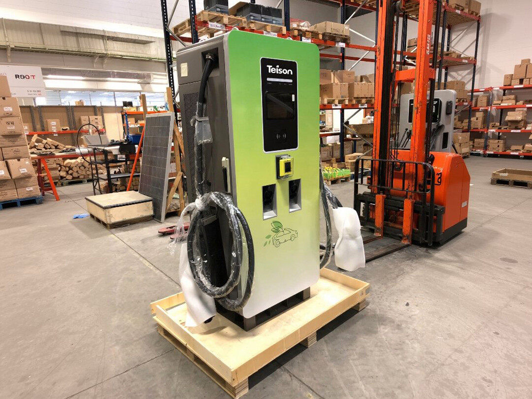 Borne de recharge rapide Teison DC Pro 180 kW DC installée en Amérique du Sud, 2025