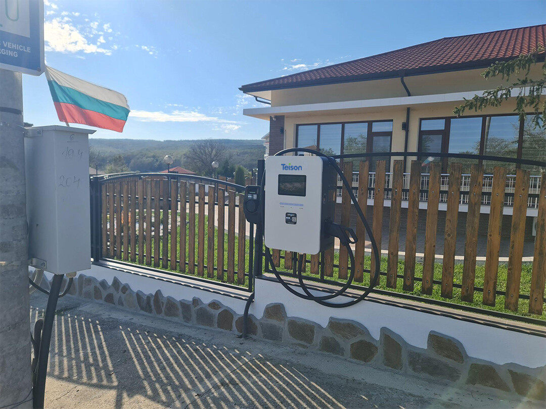 Teison chargeur rapide CC MINI EV de 30 kW installé en Bulgarie, 2025