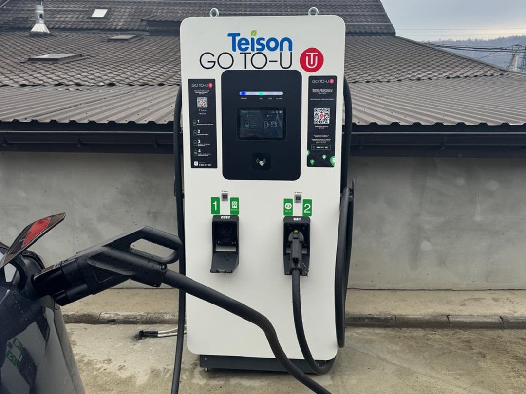 Station de recharge Teison DC Pro 90 kW installée au sol en Ukraine, 2025 Station de recharge Teison DC Pro 90 kW installée au sol en Ukraine, 2025