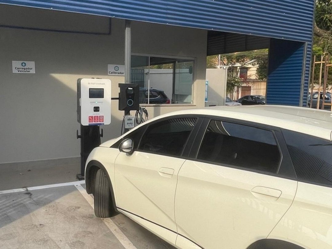Teison DC MINI 30kW EV fali töltő Brazíliában telepítve, 2026
