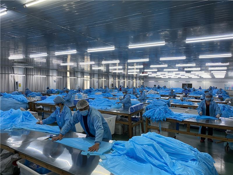Disposable CPE Isolation Gown