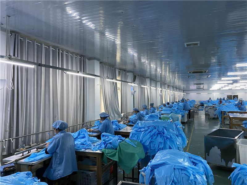 Disposable CPE Isolation Gown