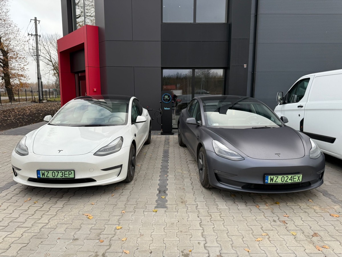 Teison Smart Twins Dual Socket Fast EV Charger installed in Poland