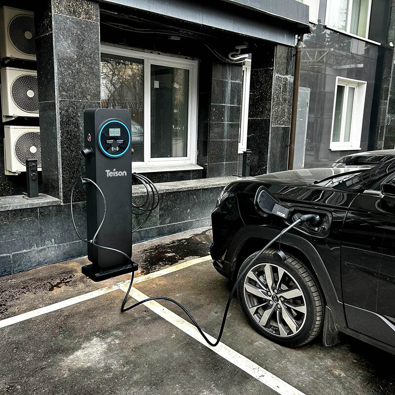 شاحن حائطي ذكي بقدرة 22 كيلوواط للمركبات الكهربائية الصغيرة الذكية Teison 22kW في روسيا، 2025