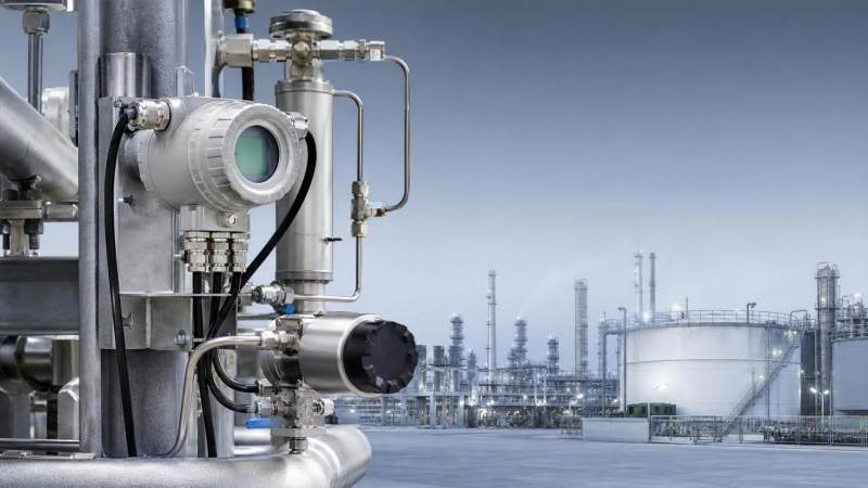 Intrinsically Safe Analyzer Basics: Reducing Risk in Hazardous Areas Intrinsically Safe Analyzer Basics: Reducing Risk in Hazardous Areas