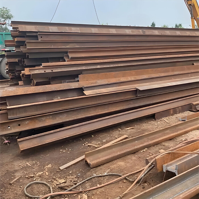 Scrap rails