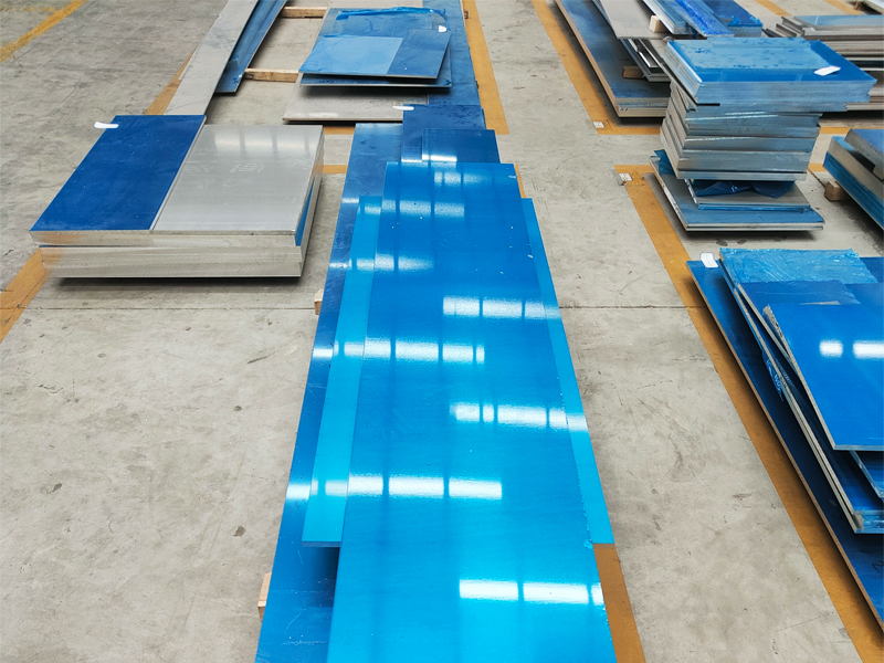 Aluminum row