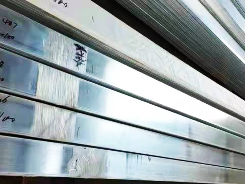 Aluminum row
