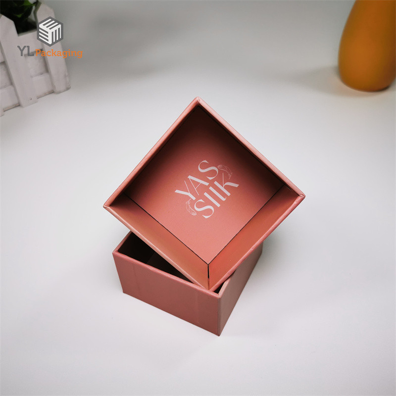 20221102002 (4).jpg custom print rigid small gift box