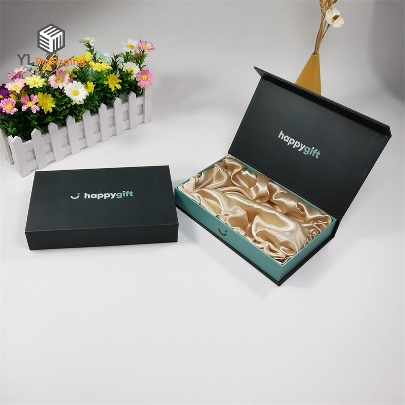 custom magnetic box