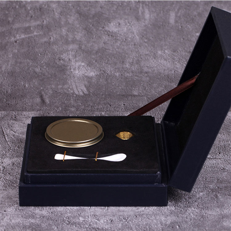 YL packaging 00553-3.jpg luxury caviar box with pu leather and EVA inside